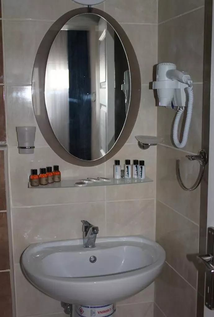 hotel reydel istanbul_shabavizparvaz_09.jpg
